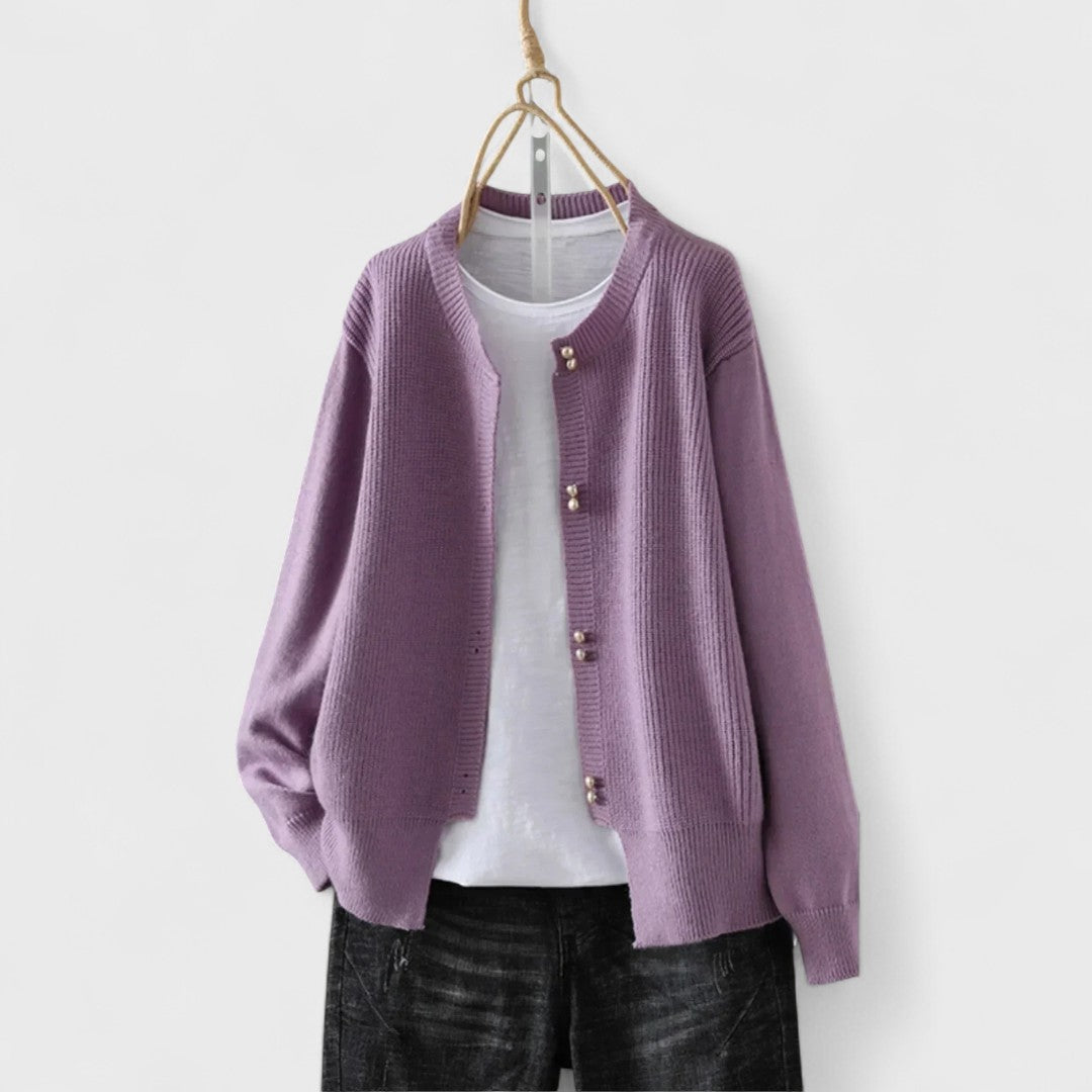 Auri - Comfortable Cardigan